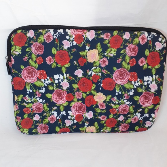 Olivers Accessories - Olivet Intl Floral Soft Shell Laptop Table Case‎ Red Pink Roses 14.5x10.5